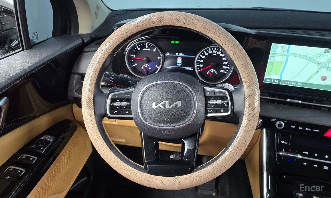2023 Kia Carnival IV 9-Seater Noblesse с пробегом 69 558 км