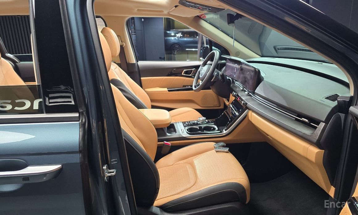 2022 Kia Carnival IV 9-Seater Signature с пробегом 38 209 км