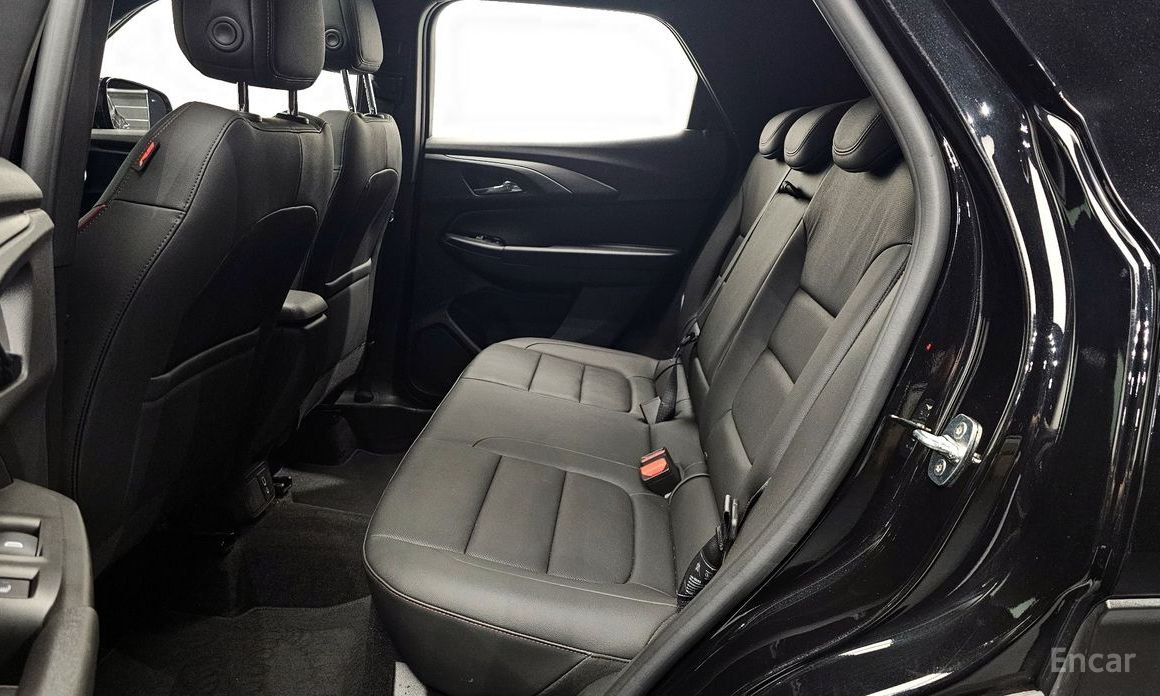 2023 Chevrolet TrailBlazer III 1.3 Turbo 4WD RS с пробегом 26 517 км