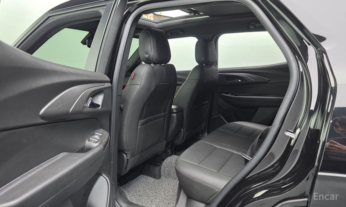2023 Chevrolet TrailBlazer III 1.3 Turbo 4WD RS с пробегом 30 300 км