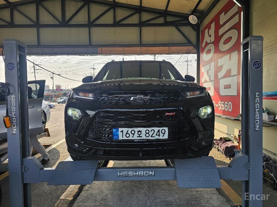 2022 Chevrolet TrailBlazer III 1.3 Turbo 4WD RS с пробегом 33 069 км