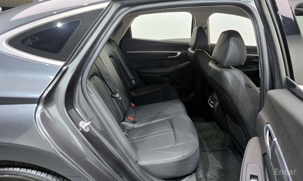 2024 Hyundai Sonata VIII (DN8) Рестайлинг 1.6 Turbo Exclusive с пробегом 32 099 км