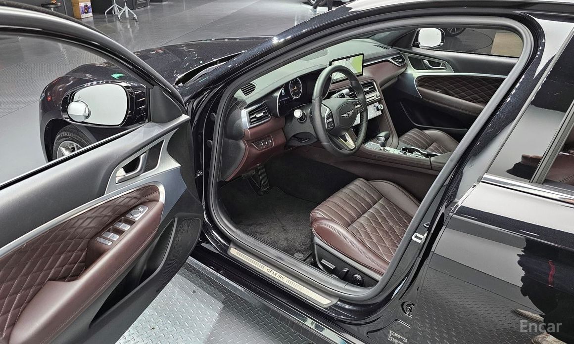 2023 Genesis G70 I Рестайлинг Gasoline 2.5T 2WD с пробегом 30 382 км