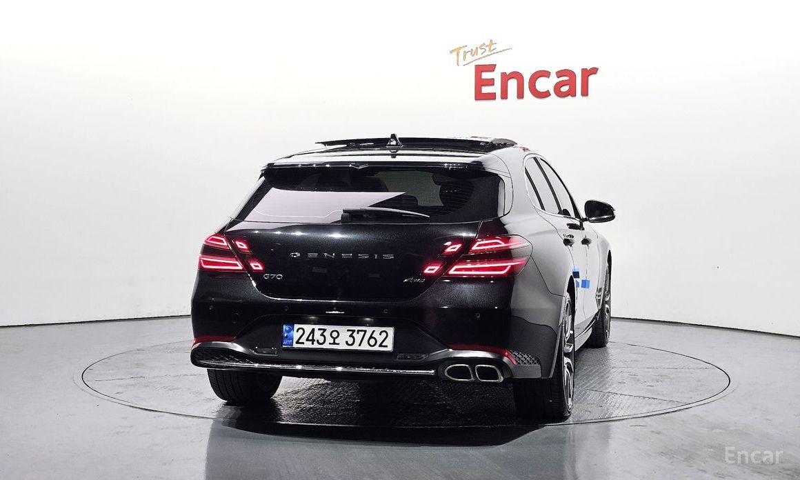2022 Genesis G70 I Рестайлинг Gasoline 2.0T 4WD с пробегом 17 048 км