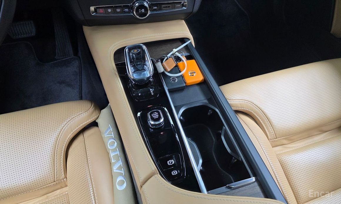 2022 Volvo S90 II Рестайлинг B6 AWD Inscription с пробегом 60 833 км