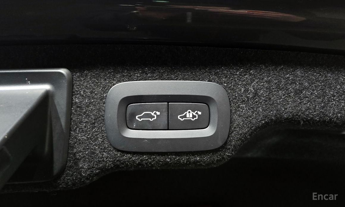 2022 Volvo S90 II Рестайлинг B6 AWD Inscription с пробегом 54 694 км