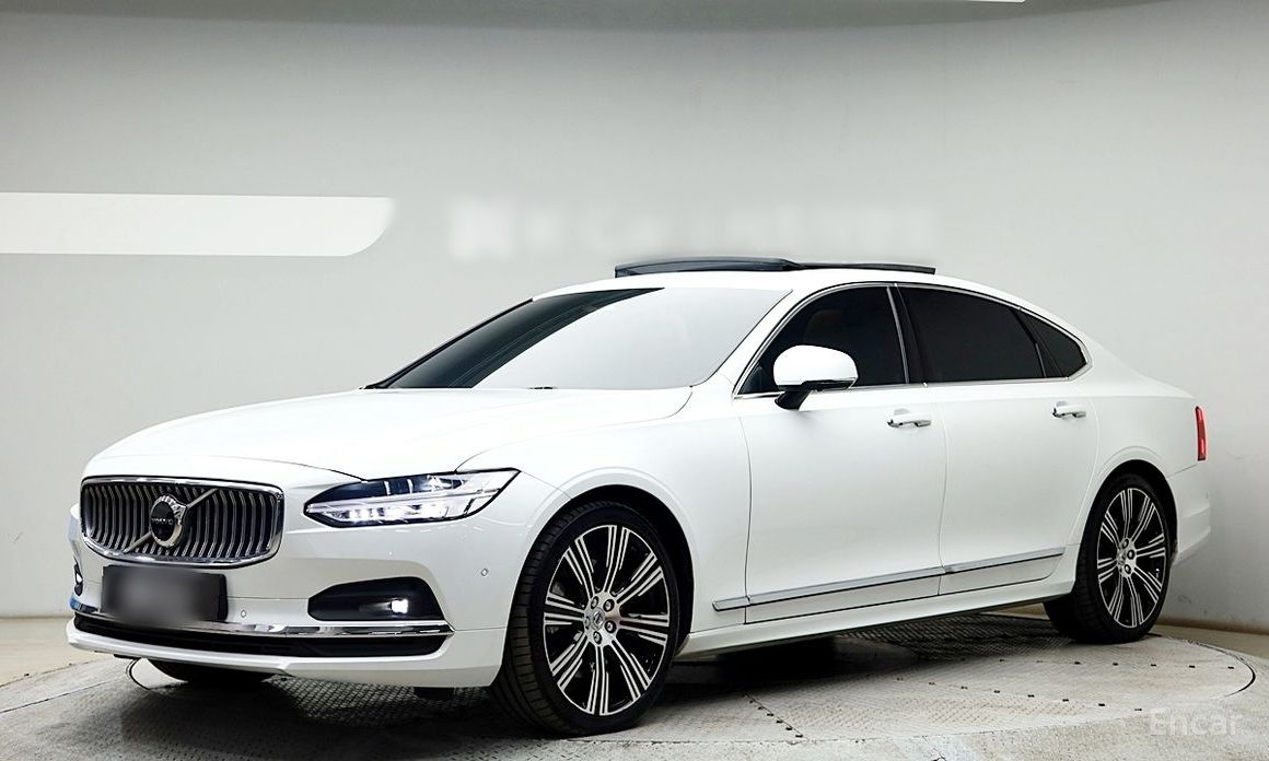 2022 Volvo S90 II Рестайлинг B6 AWD Ultimate Bright с пробегом 64 163 км