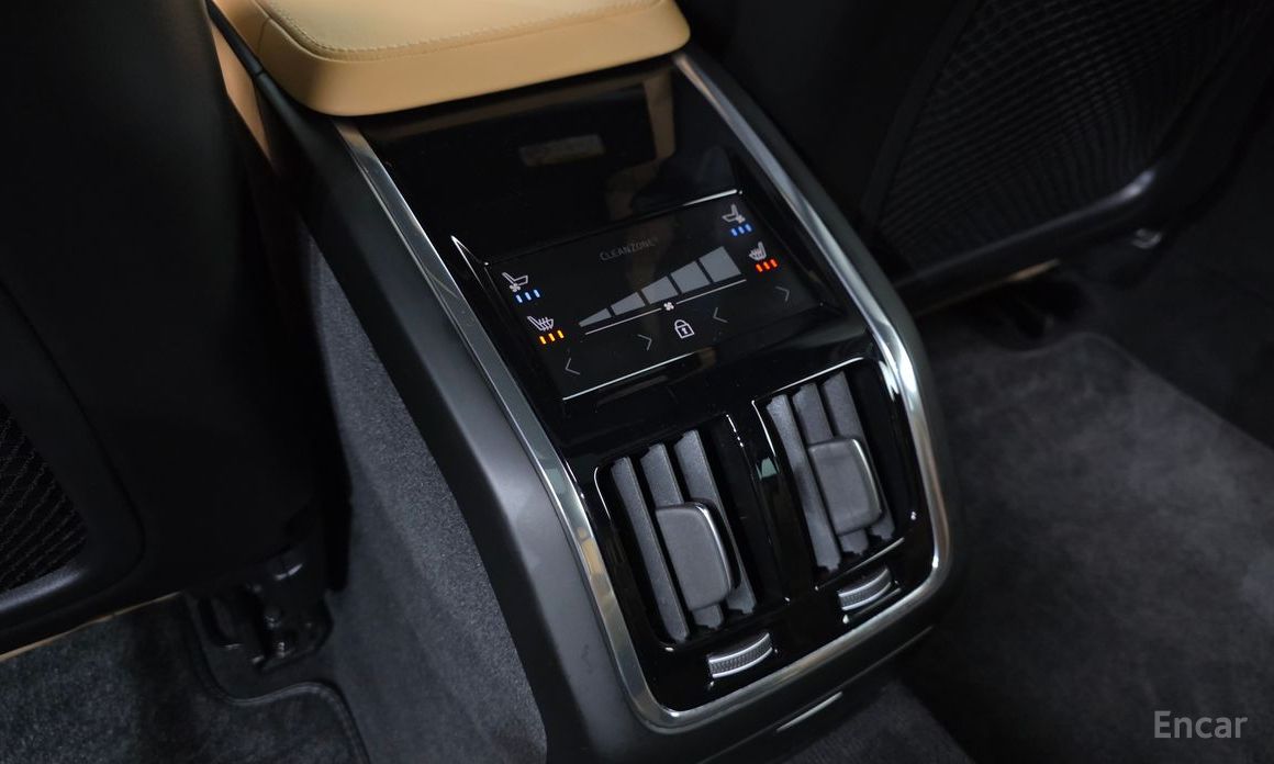 2022 Volvo S90 II Рестайлинг B5 Inscription с пробегом 44 452 км