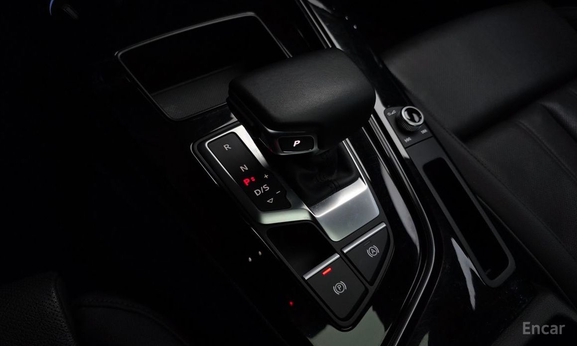 2021 Audi A4 V (B9) Рестайлинг 40 TDI Quattro Premium с пробегом 104 209 км