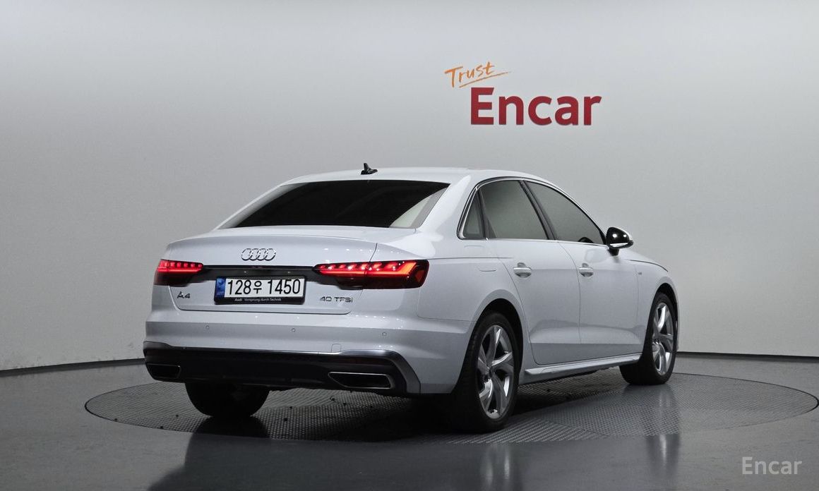 2021 Audi A4 V (B9) Рестайлинг 40 TFSI Premium с пробегом 30 976 км