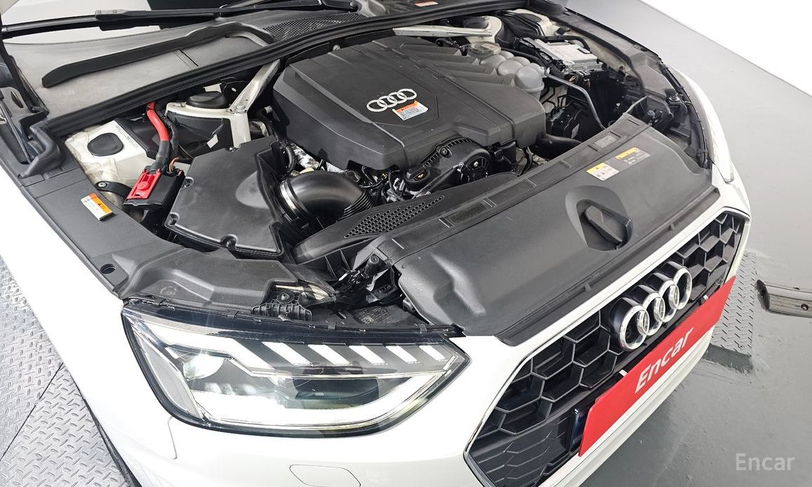 2021 Audi A4 V (B9) Рестайлинг 40 TFSI Premium с пробегом 70 624 км