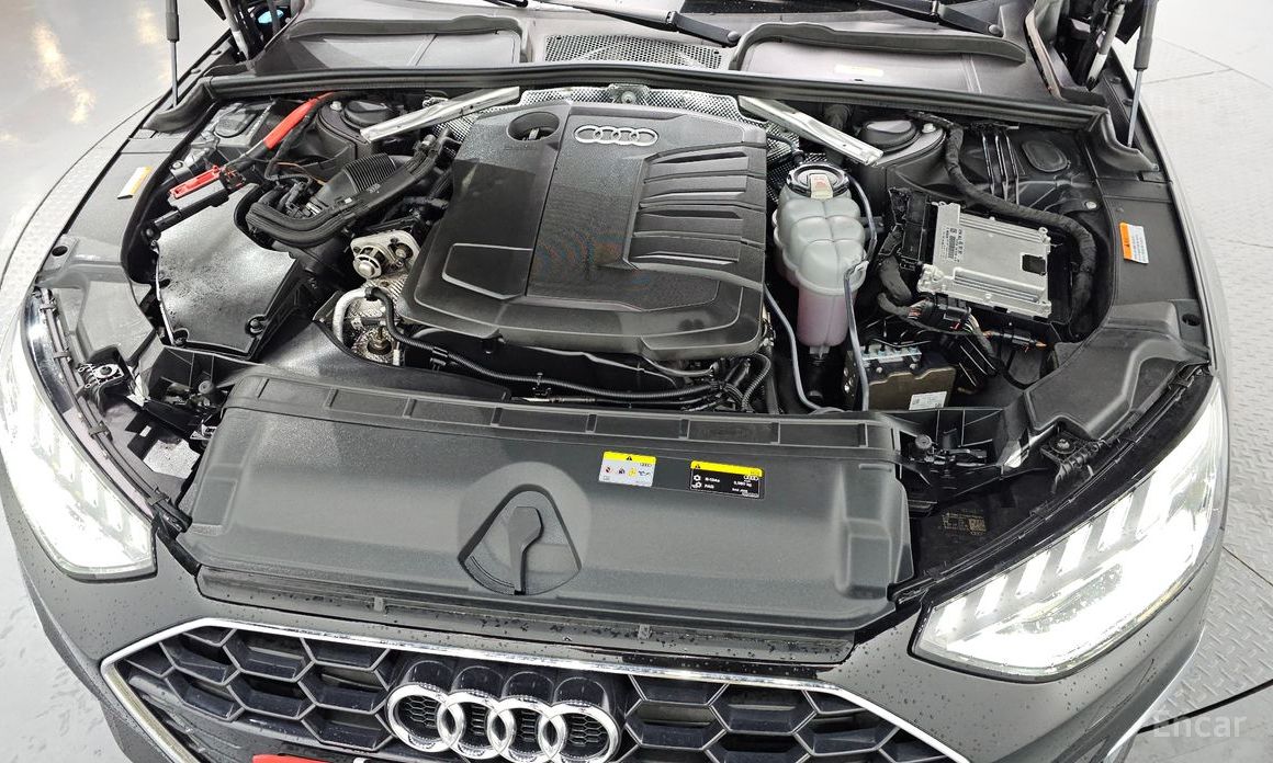 2021 Audi A4 V (B9) Рестайлинг 35 TDI Premium с пробегом 21 655 км