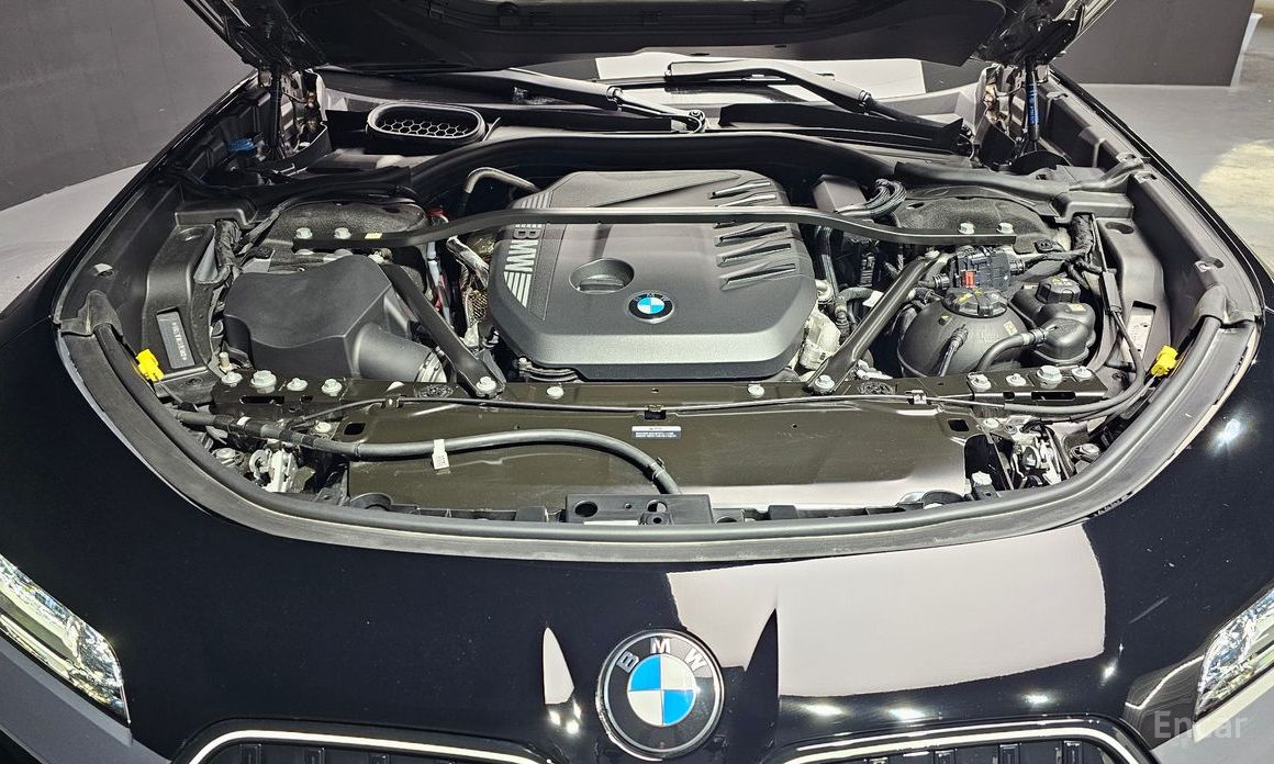 2025 BMW 7 серии VII (G70) 740d xDrive M Sport с пробегом 10 229 км