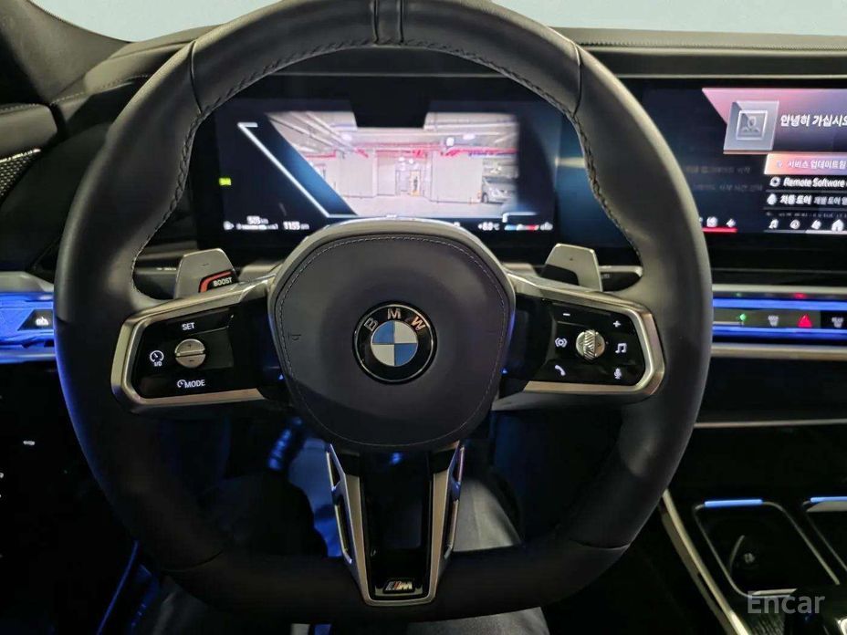 2024 BMW 7 серии VII (G70) 740i xDrive M Sport с пробегом 13 650 км