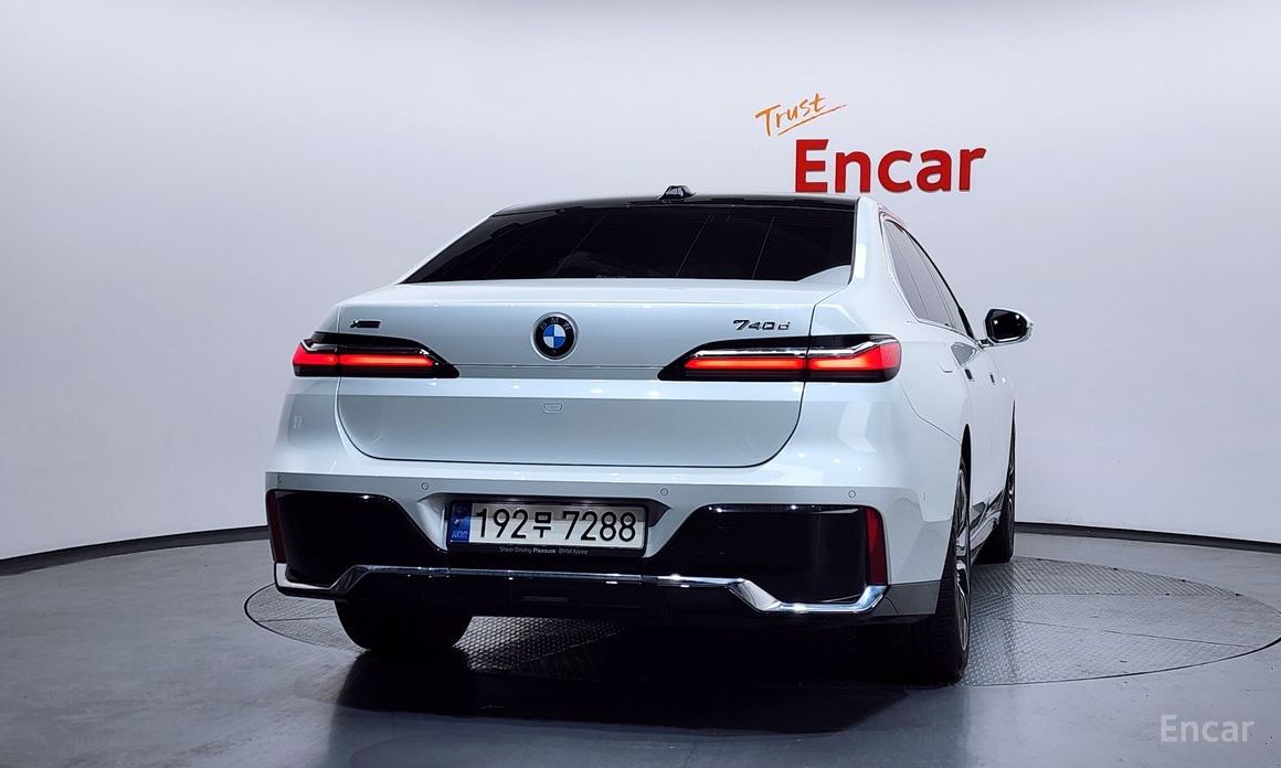 2024 BMW 7 серии VII (G70) 740d xDrive M Sport с пробегом 36 899 км