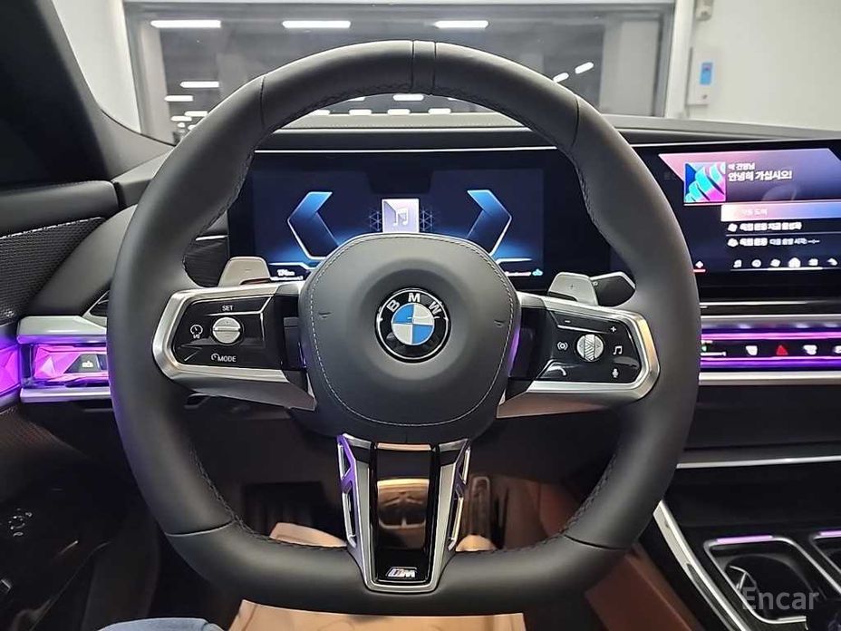 2025 BMW 7 серии VII (G70) 740d xDrive M Sport с пробегом 4 721 км