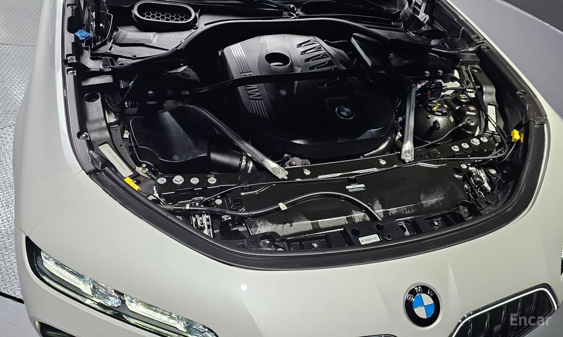 2025 BMW 7 серии VII (G70) 740i xDrive M Sport с пробегом 20 255 км