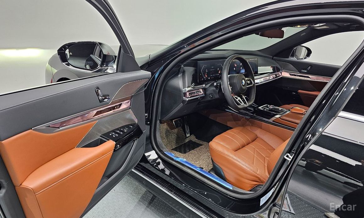 2025 BMW 7 серии VII (G70) 740d xDrive M Sport с пробегом 11 146 км