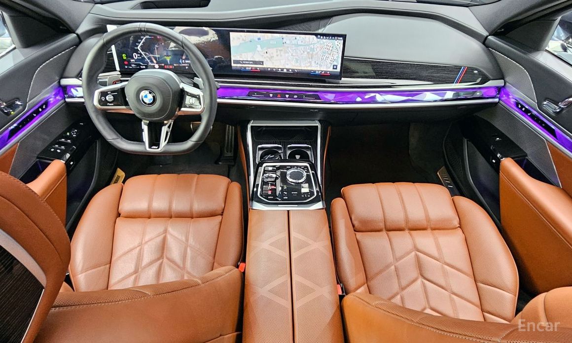 2025 BMW 7 серии VII (G70) 740d xDrive M Sport с пробегом 28 815 км