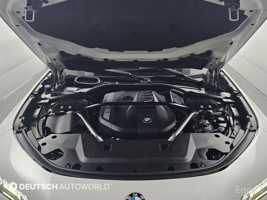 2023 BMW 7 серии VII (G70) 740i sDrive Design Pure Excellence с пробегом 28 725 км