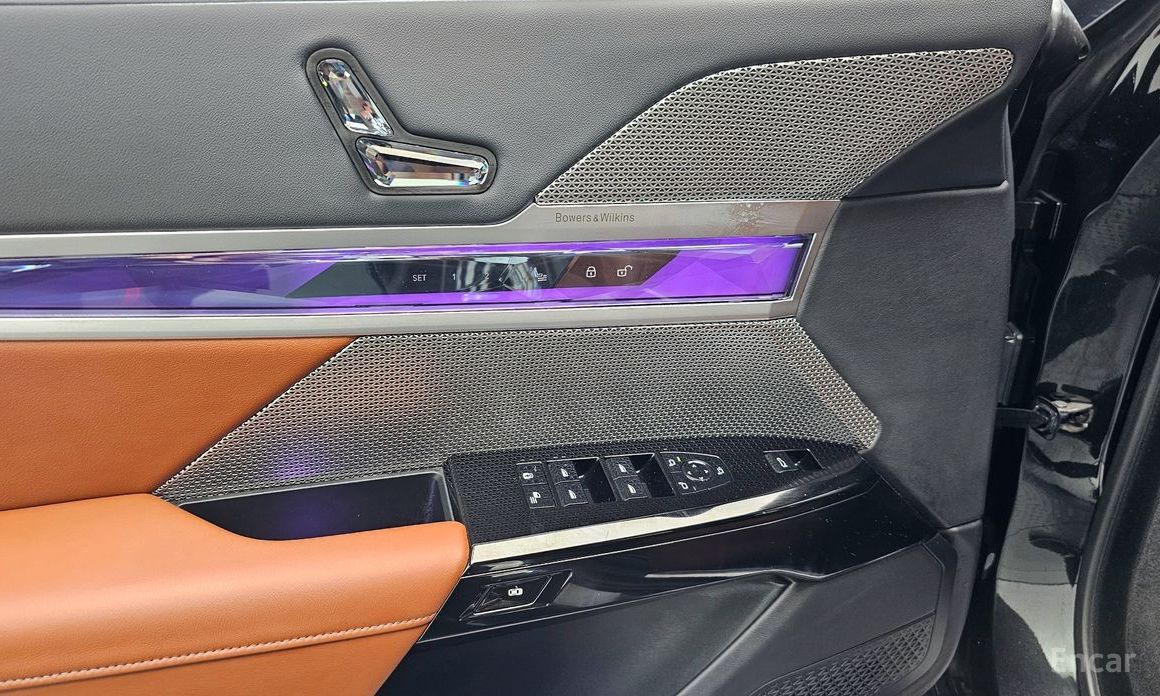 2025 BMW 7 серии VII (G70) 740d xDrive M Sport с пробегом 28 815 км