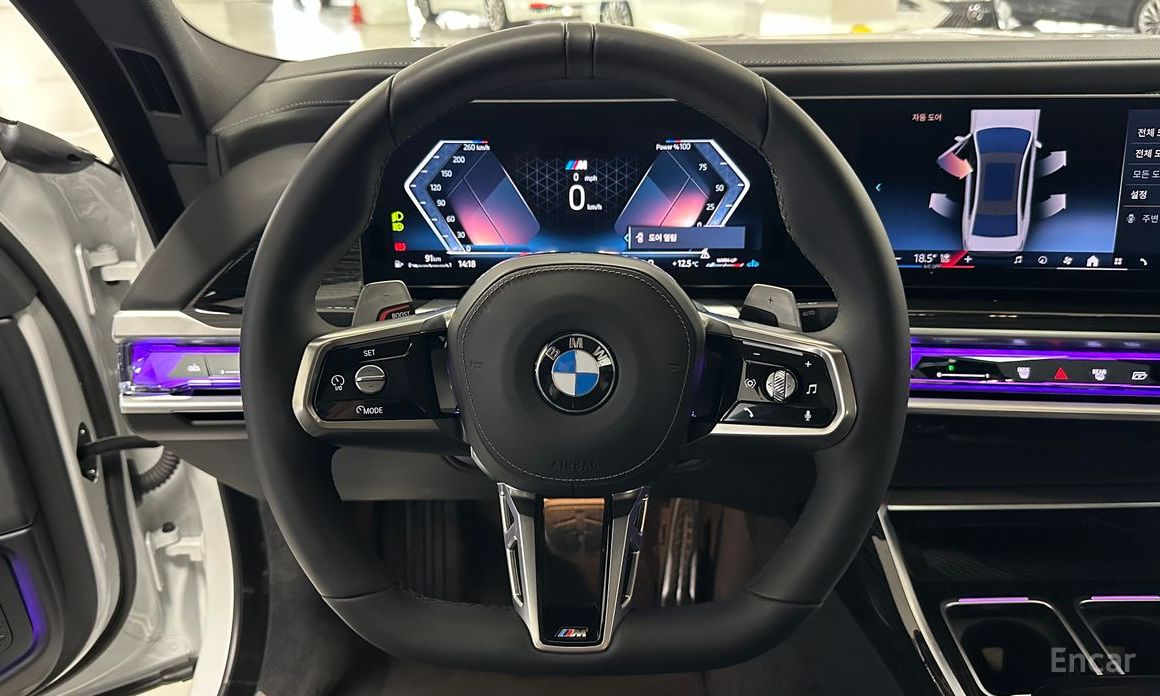 2025 BMW 7 серии VII (G70) 740d xDrive M Sport с пробегом 9 594 км