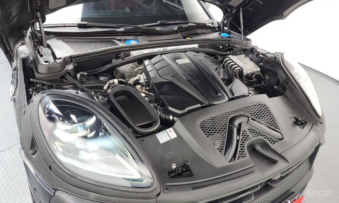 2022 Porsche Macan I Рестайлинг 2 2.9 GTS 95B с пробегом 38 295 км