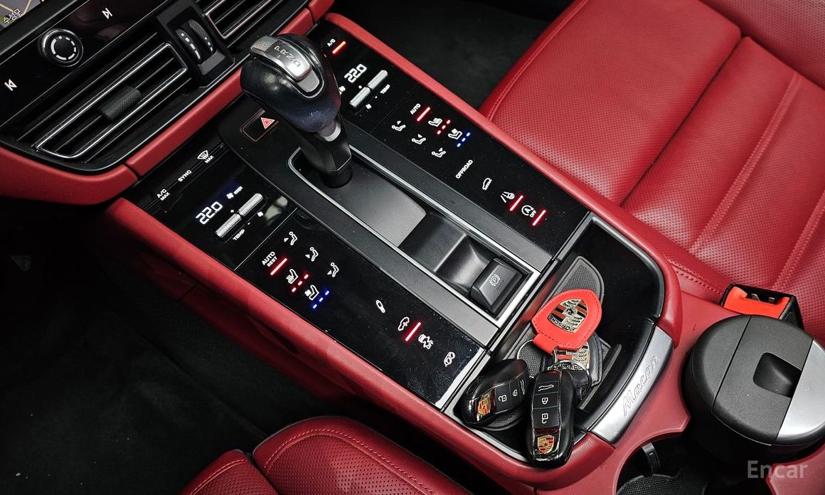 2022 Porsche Macan I Рестайлинг 2 2.9 GTS 95B с пробегом 54 587 км