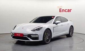 2023 Porsche Panamera II Рестайлинг 2.9 AWD E-Hybrid Platinum Edition с пробегом 36 284 км