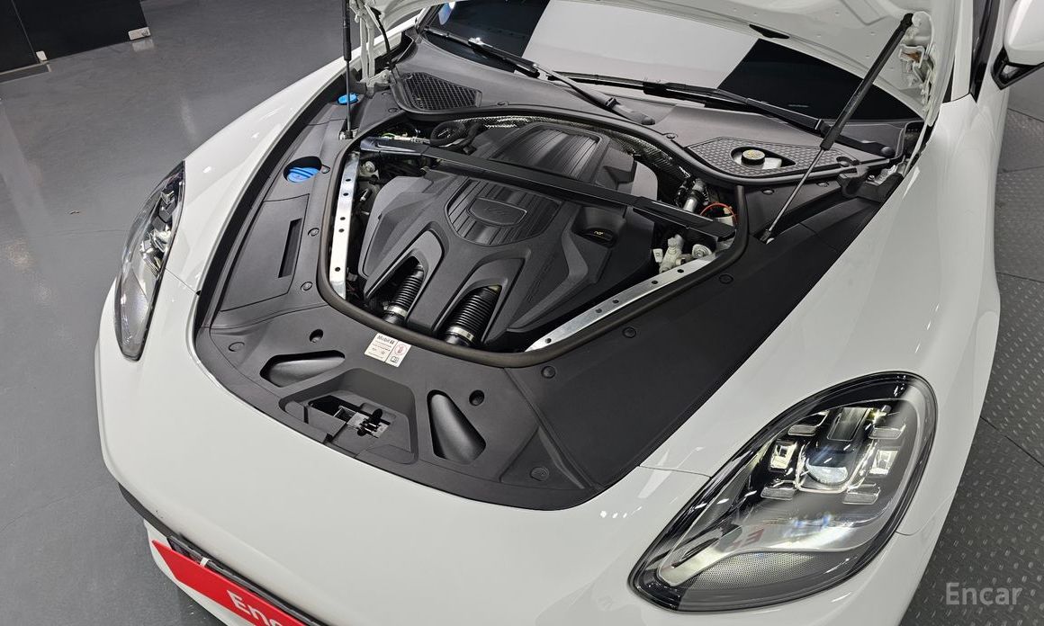 2023 Porsche Panamera II Рестайлинг 2.9 AWD E-Hybrid Platinum Edition с пробегом 36 284 км