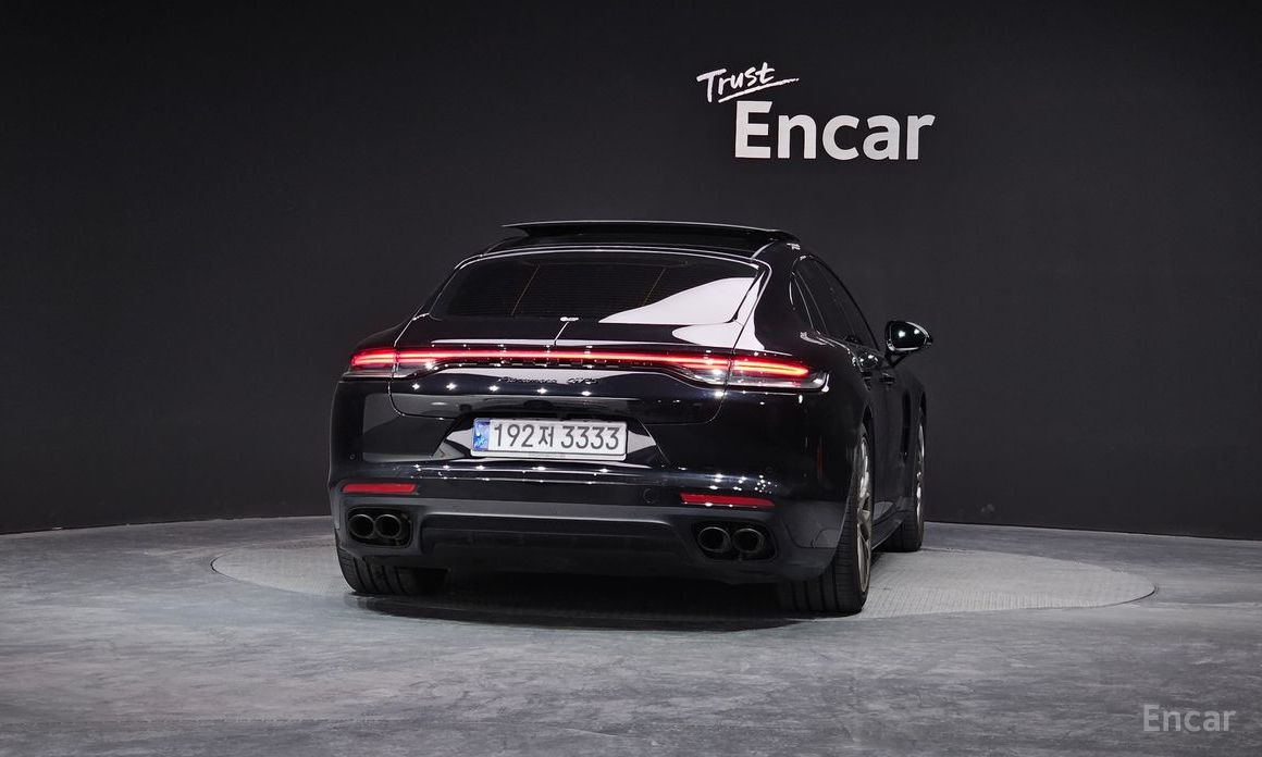 2023 Porsche Panamera II Рестайлинг 4.0 GTS с пробегом 13 553 км