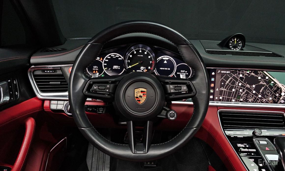 2023 Porsche Panamera II Рестайлинг 2.9 AWD E-Hybrid Platinum Edition с пробегом 43 804 км