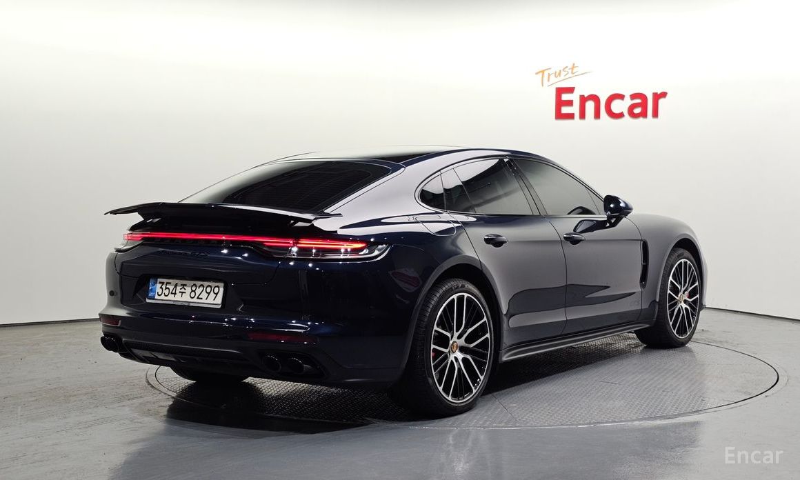 2021 Porsche Panamera II Рестайлинг 4.0 GTS с пробегом 19 457 км
