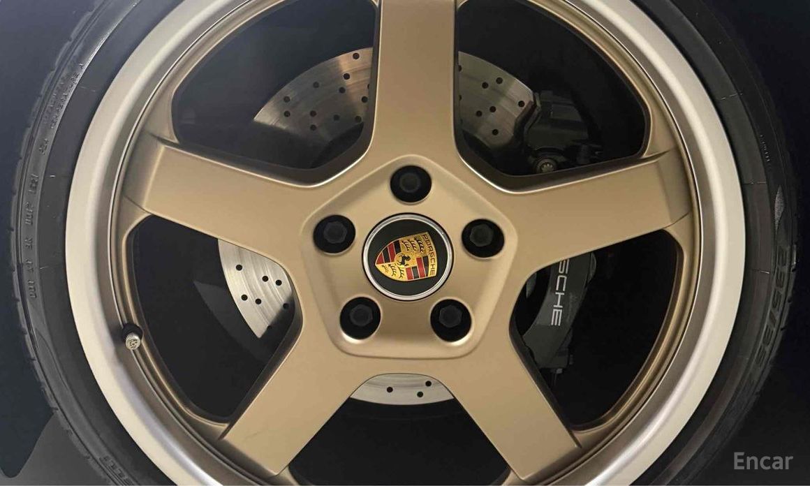 2021 Porsche 718 Spyder I (982) 4.0 25th Edition с пробегом 4 500 км