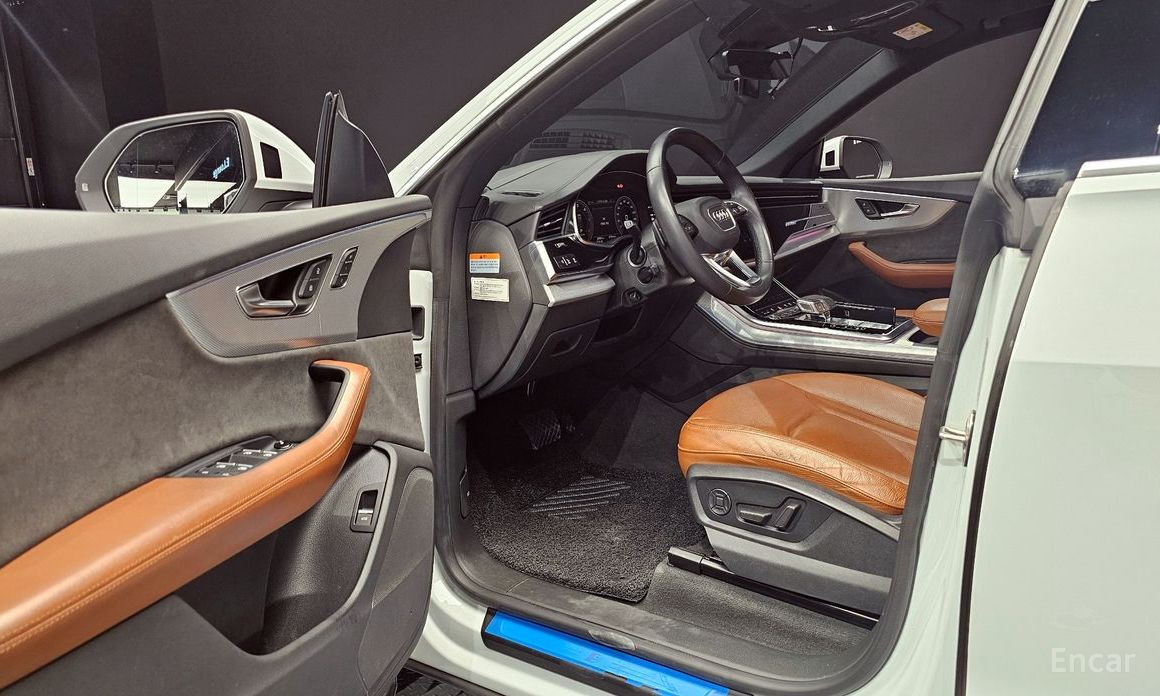 2021 Audi Q8 I (4M) 45 TDI Quattro Premium с пробегом 83 067 км