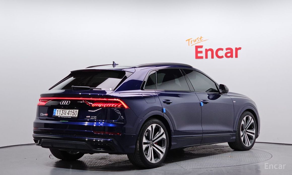 2023 Audi Q8 I (4M) 55 TFSI Quattro Premium с пробегом 43 383 км