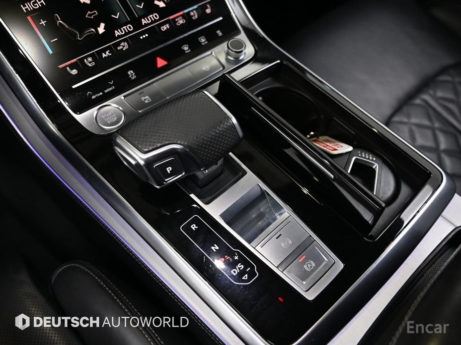 2020 Audi Q8 I (4M) 50 TDI Quattro Premium с пробегом 74 131 км