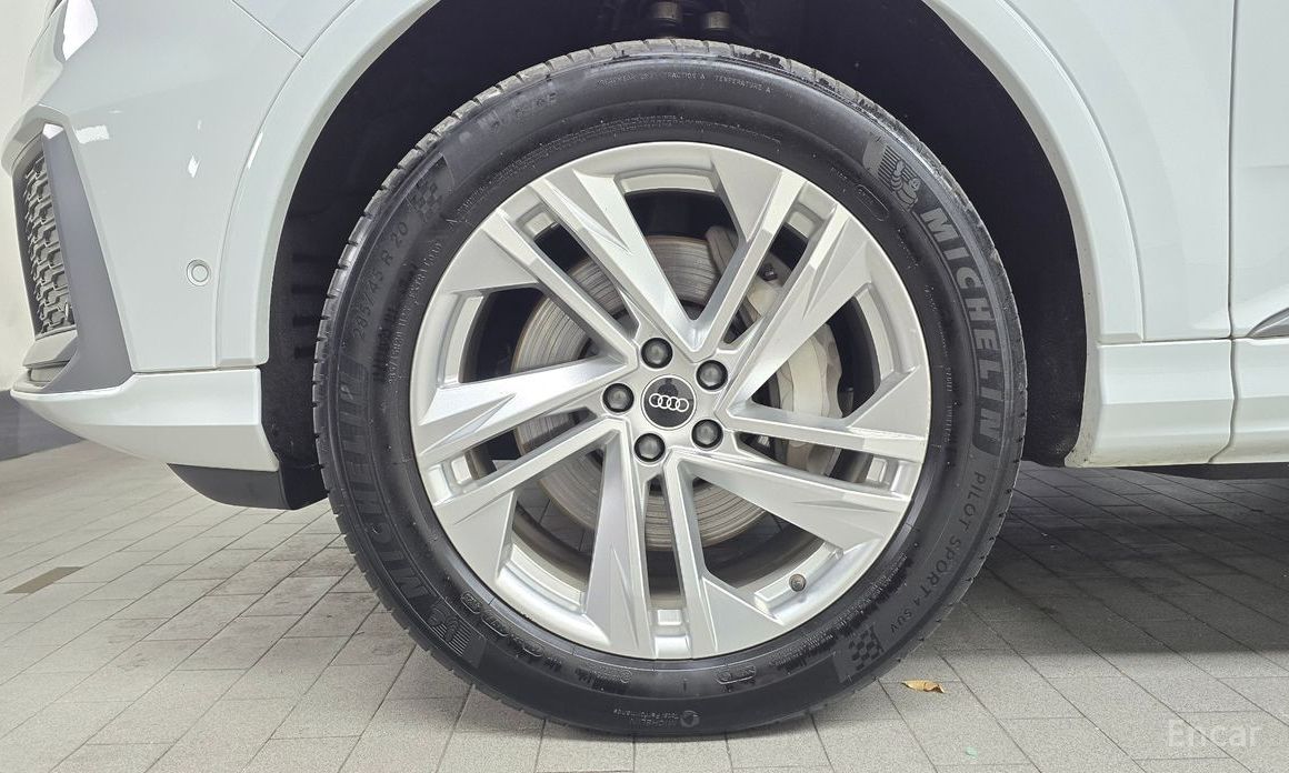 2021 Audi Q7 II (4M) Рестайлинг 45 TDI Quattro Premium с пробегом 67 144 км