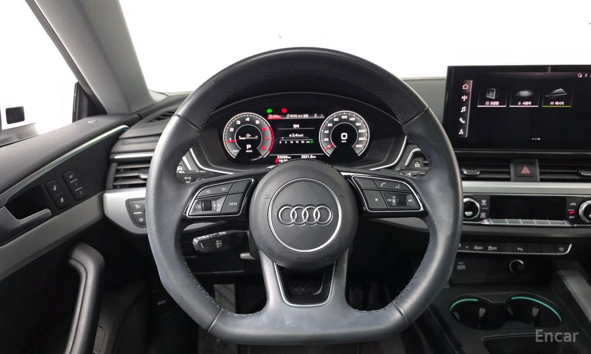 2022 Audi A5 II (F5) Рестайлинг 40 TFSI Quattro Sportback с пробегом 33 566 км