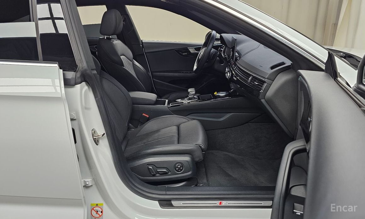 2020 Audi A5 II (F5) Рестайлинг 40 TDI Quattro Premium Sportback с пробегом 62 224 км