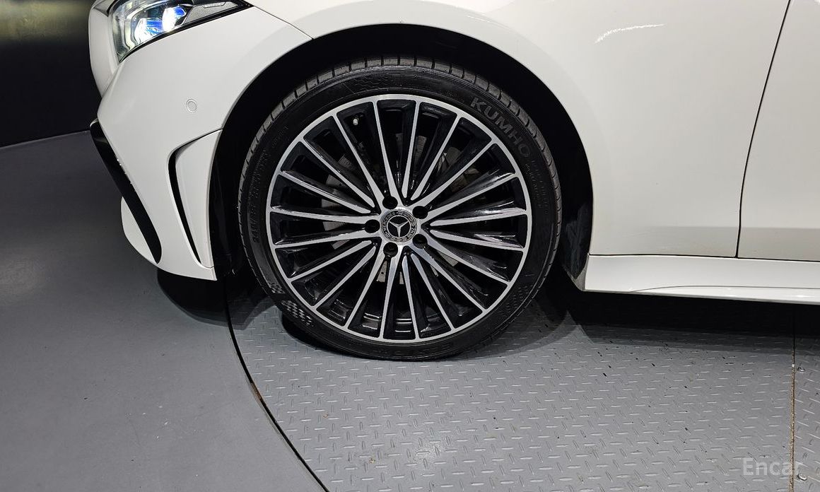 2023 Mercedes-Benz CLS III (C257) Рестайлинг CLS450 4MATIC с пробегом 58 420 км