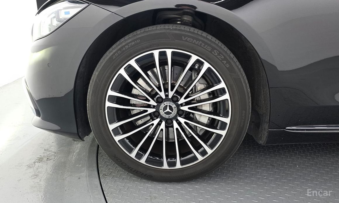 2023 Mercedes-Benz S-Класс VII (W223) S350 d с пробегом 66 841 км