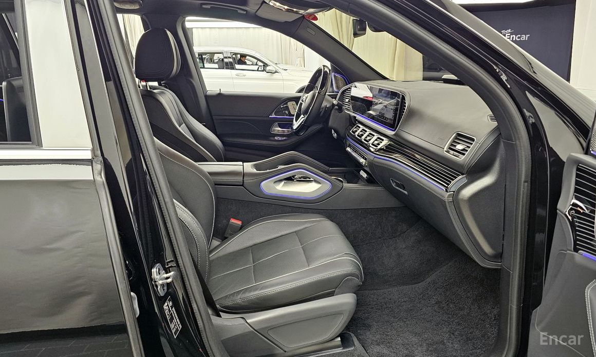 2023 Mercedes-Benz GLS II (X167) Maybach GLS600 4MATIC с пробегом 36 830 км