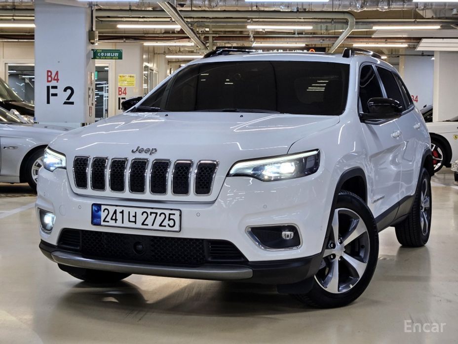 2022 Jeep Cherokee V (KL) Рестайлинг 2.4 Limited 2WD с пробегом 2 500 км