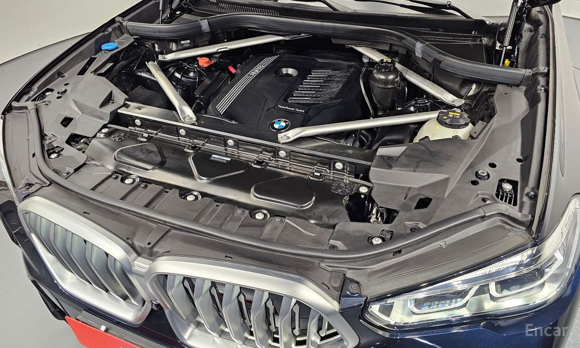 2022 BMW X6 III (G06) xDrive40i M Sport с пробегом 27 571 км