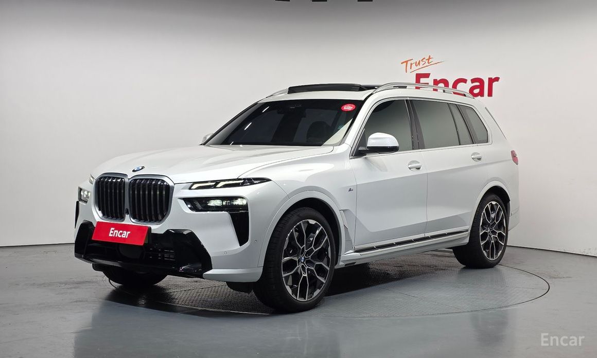 2025 BMW X7 I (G07) Рестайлинг xDrive 40i M Sport 6STR с пробегом 23 964 км