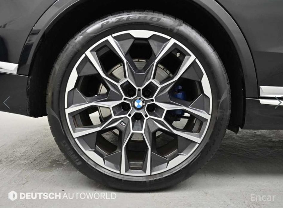 2024 BMW X7 I (G07) Рестайлинг xDrive 40i M Sport 6STR с пробегом 72 105 км