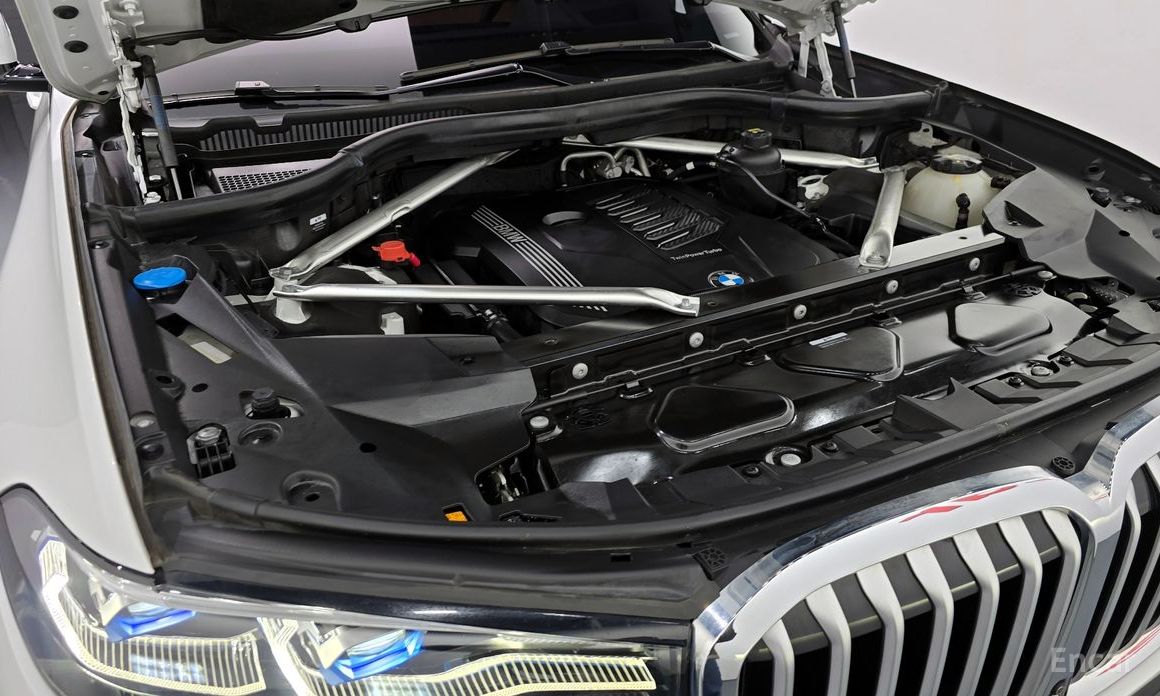 2022 BMW X7 I (G07) xDrive 40i Design Pure Excellence 6-Seater с пробегом 55 166 км