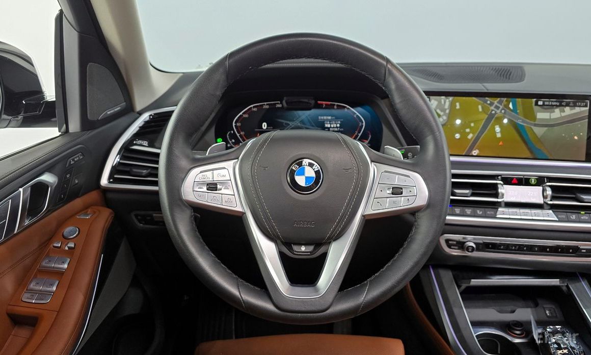 2022 BMW X7 I (G07) xDrive 40i Design Pure Excellence 6-Seater с пробегом 55 166 км