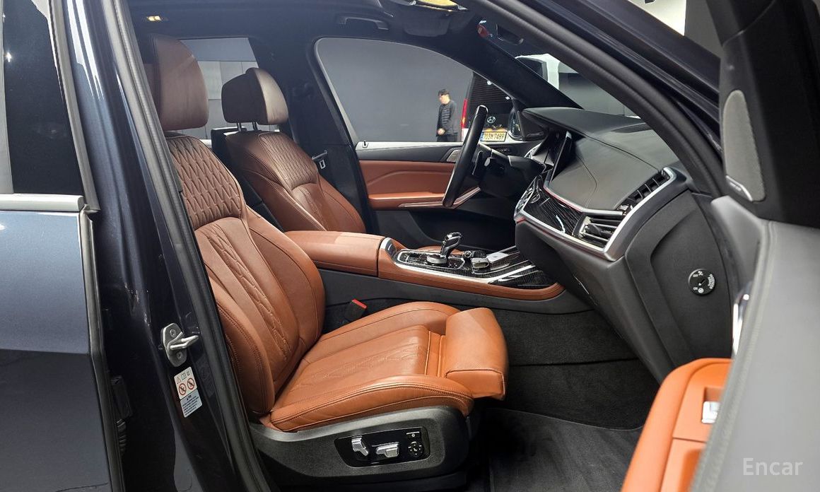 2022 BMW X7 I (G07) xDrive 40i M Sport 6STR с пробегом 29 822 км